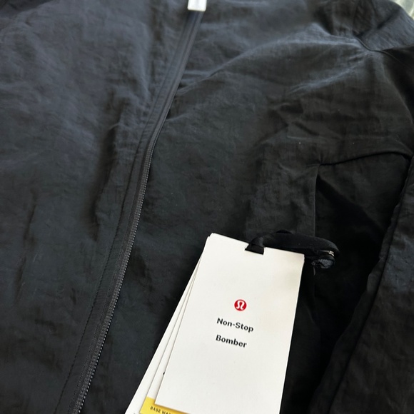 Lululemon Non-Stop Bomber Jacket, Black, Size 8, NWT - Picture 3 of 7